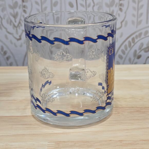 Chicago Skyline Glass Coffee Mug Postage Stamp Gold Navy 3D Touch Windy Clouds - Picture 6 of 8